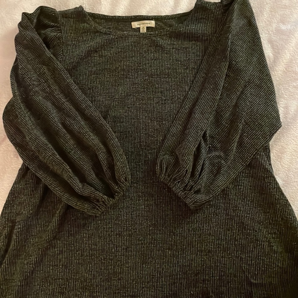 Max Studio ribbed 3/4 length sleeved top